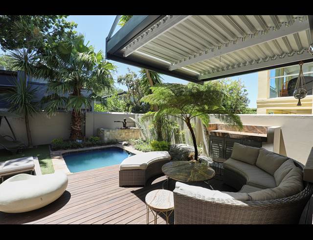 5 BEDROOM FREEHOLD TO LET IN NEWLANDS